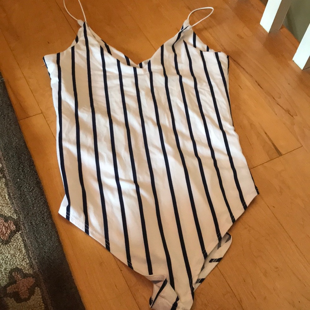 Gaze bodysuit